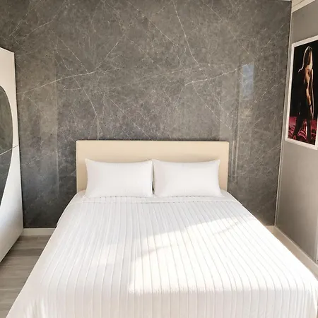 Apartment Naturiste Cap D'agde Heliopolis F 90