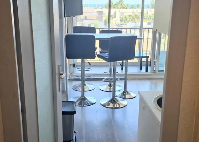 Naturiste Cap D'agde Heliopolis F 90 * アグド