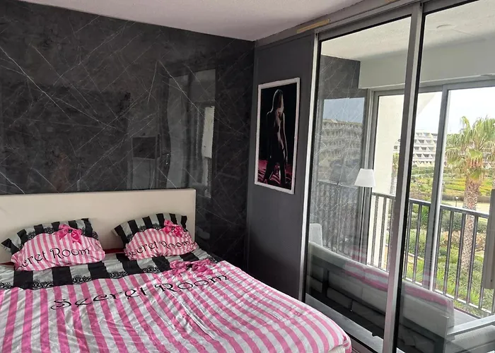 Naturiste Cap D'agde Heliopolis F 90 * Agde