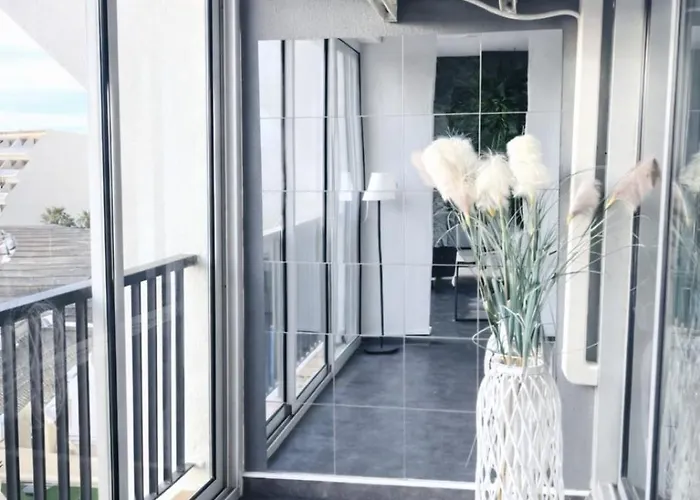 Apartment Naturiste Cap D'agde Heliopolis F 90